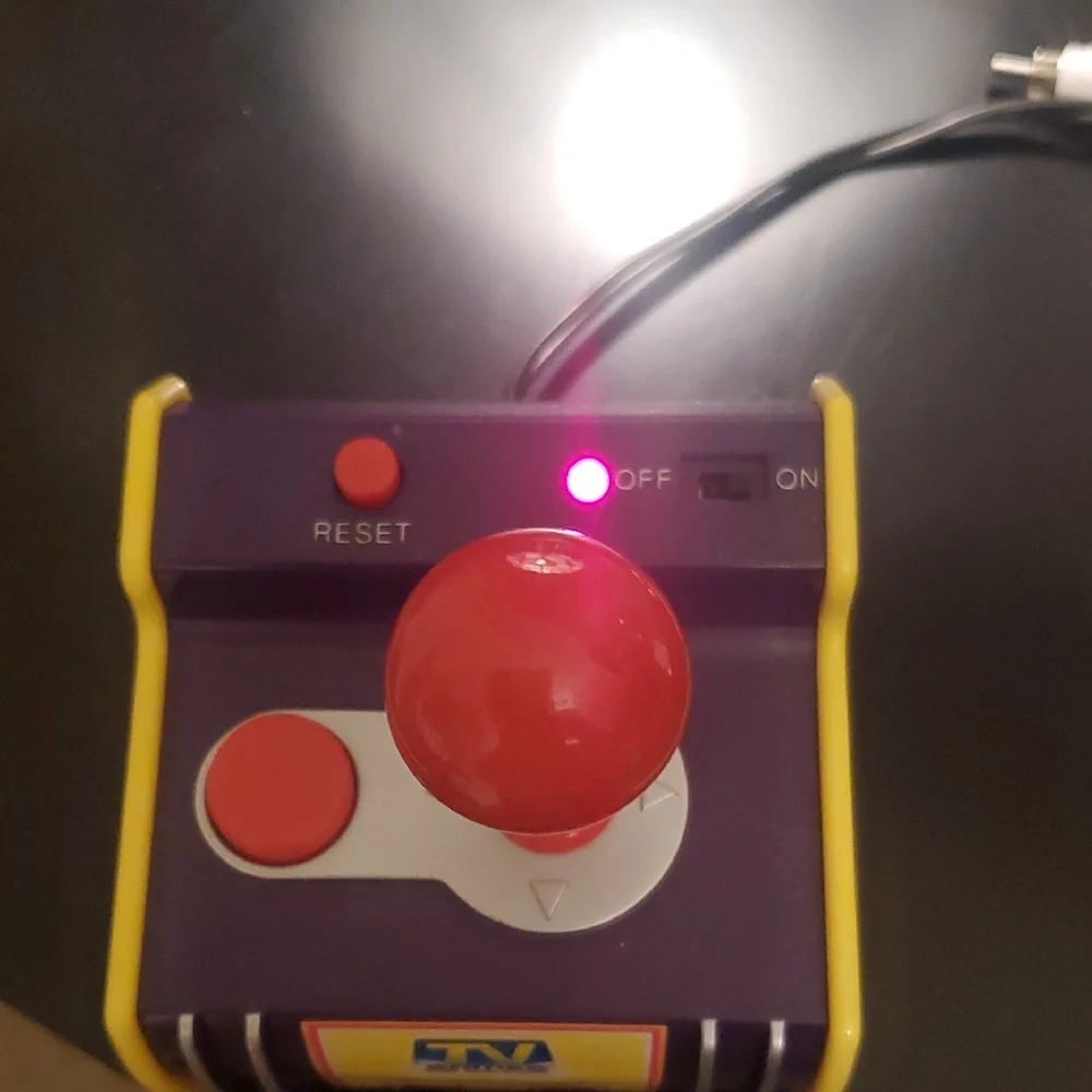 2003 Jakks Pacific Retro TV Game Console